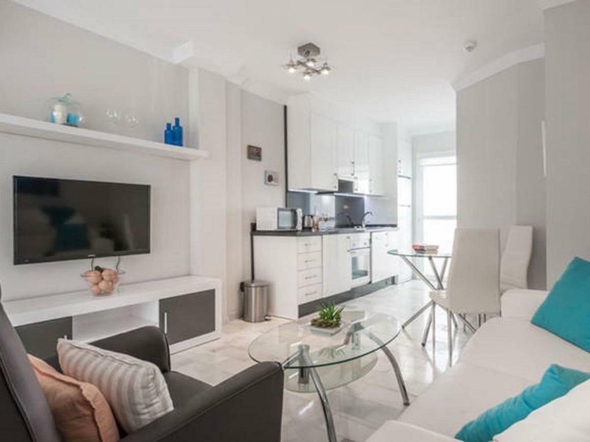 Casa Soleada - Beautiful Villa, Best Corner By Pools, Resort Facilities,Full Kitchen, 3 Terraces, Internet Marbella Exterior foto