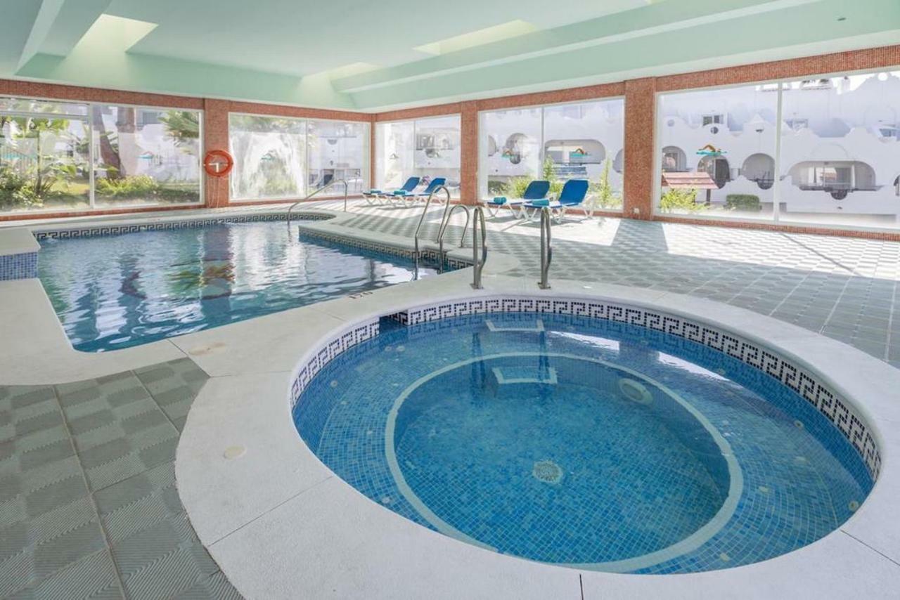 Casa Soleada - Beautiful Villa, Best Corner By Pools, Resort Facilities,Full Kitchen, 3 Terraces, Internet Marbella Exterior foto